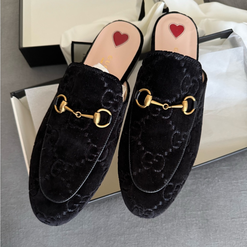 Like new Gucci Princeton mule / loafer